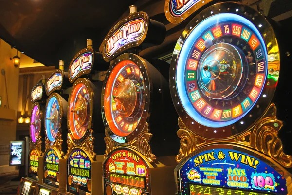 gospin123 platform dashboard showing slot games, live tables, and sportsbook integration